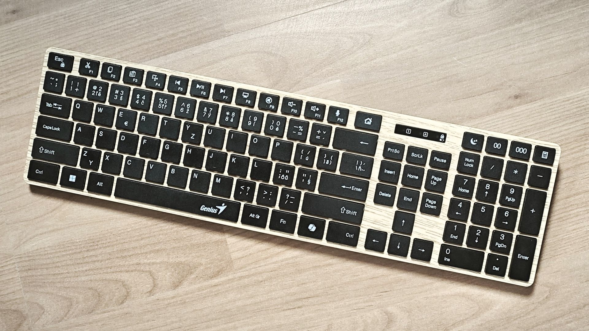 GENIUS SlimStar 7250BT_0