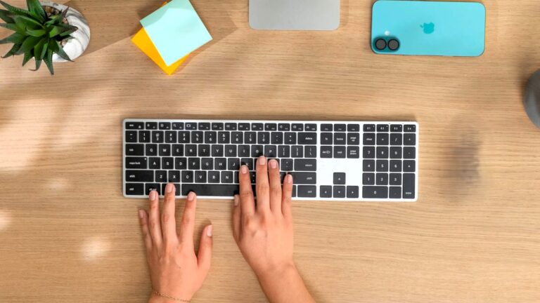 Satechi Slim X3 Bluetooth Backlit Keyboard CZ